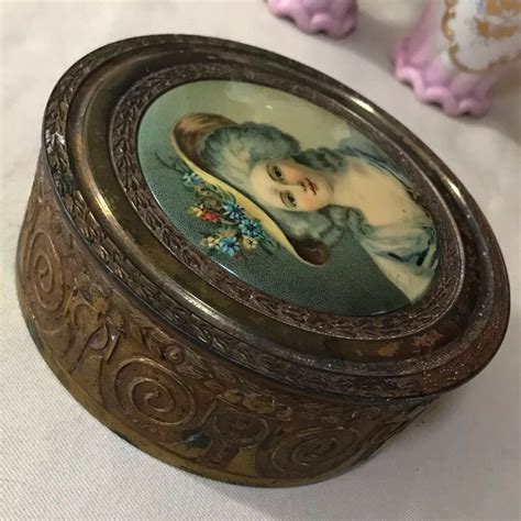 antique powder box